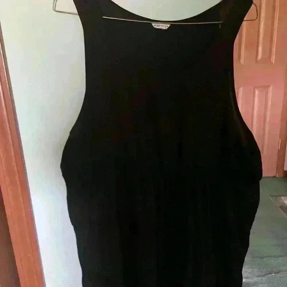 Forever 21 women’s medium black lace babydoll shirt